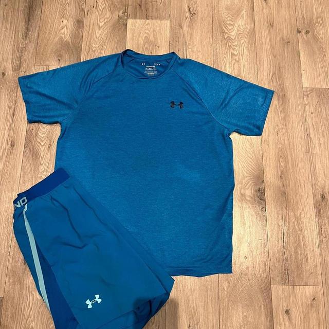 Under Armour Men's Top - Blue - M on Productcaster.