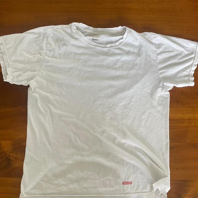 Supreme Men's T-shirt - White - S on Productcaster.