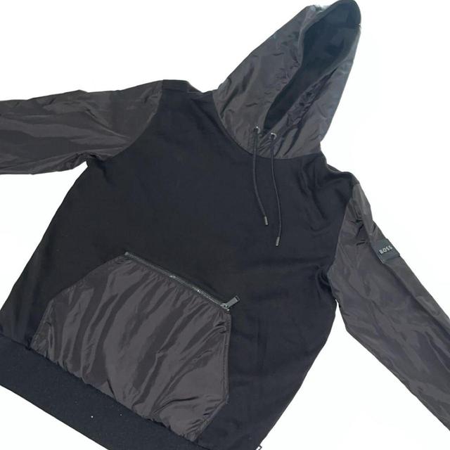 Hugo Boss Men's Hoodie - Black - M on Productcaster.