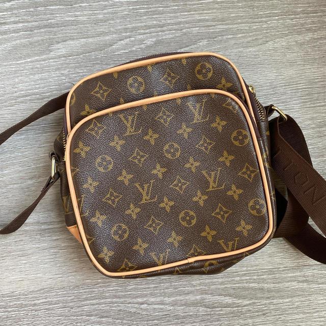 Louis Vuitton Women's Crossbody bags - Brown on Productcaster.