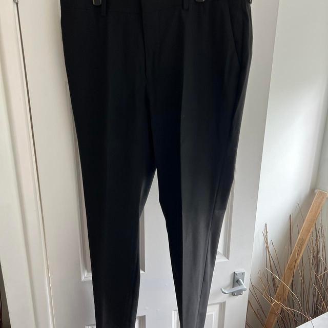 New Look Women's Slim Trousers - Black - 34" on Productcaster.