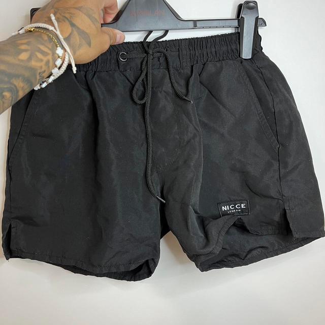 NICCE Men's Shorts - Black - S on Productcaster.