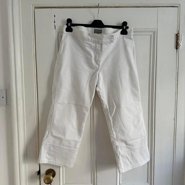 Women's Capri Jeans - White - UK 12 on Productcaster.