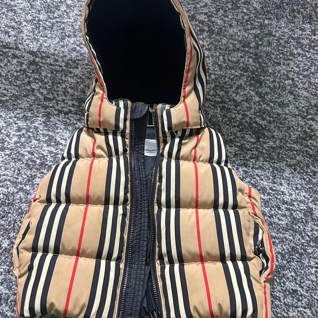 Burberry Kids' Gilet - Multi/Tan - 12-18 months on Productcaster.