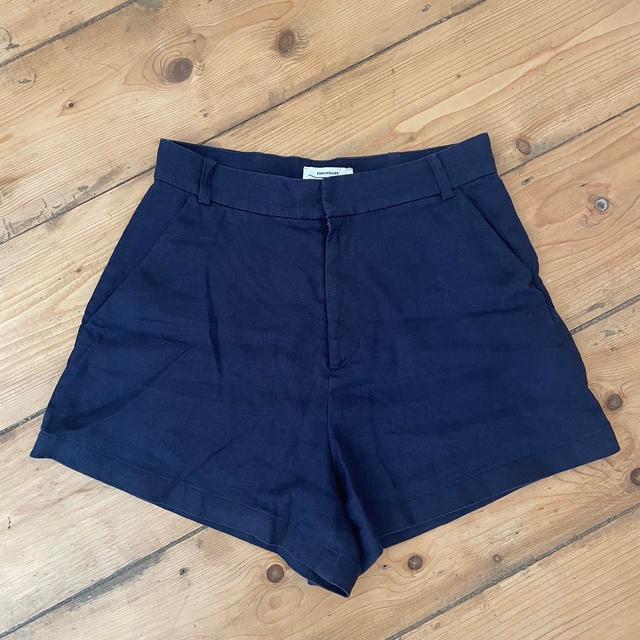 & Other Stories Women's Shorts - Navy/Blue - UK 36 on Productcaster.