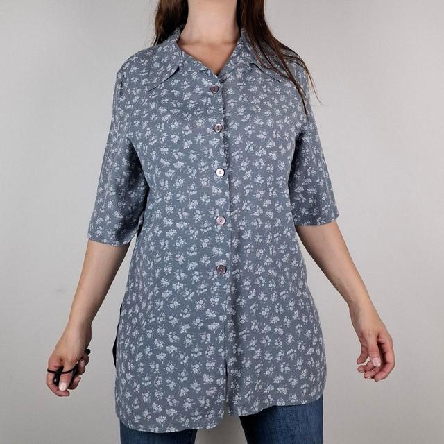 Vintage Women's Shirt - Blue/White - L on Productcaster.