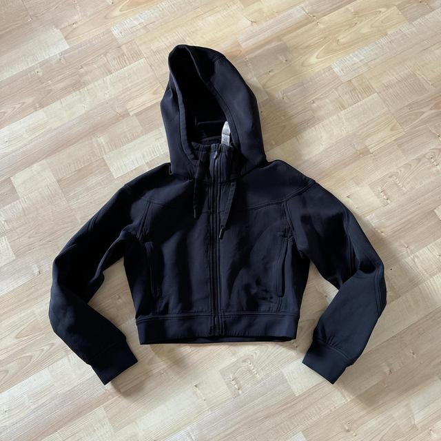 Lululemon Women's Hoodie - Black - 6 on Productcaster.