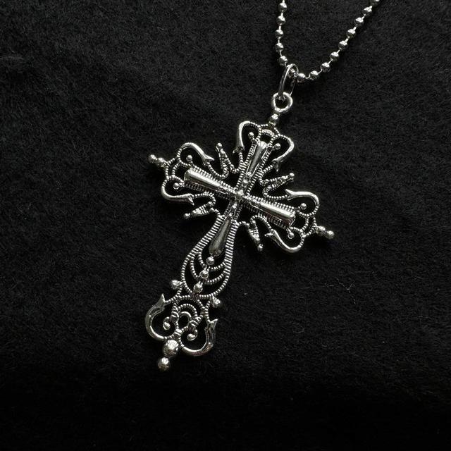 Women's Necklace - Silver on Productcaster.