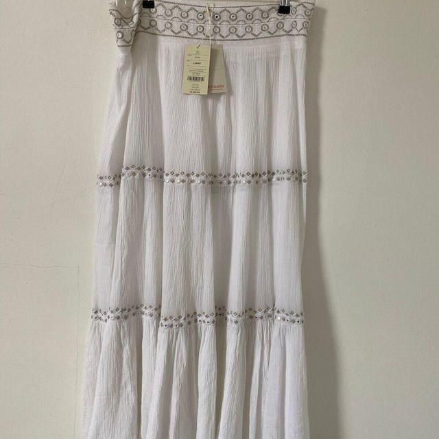 Monsoon Women's Skirt - White - L on Productcaster.