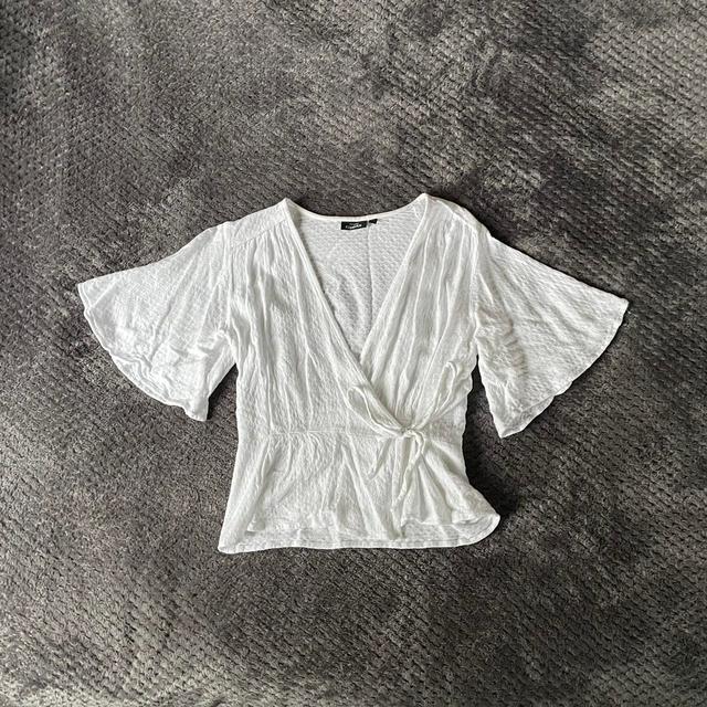 Women's Top - White - 10 on Productcaster.