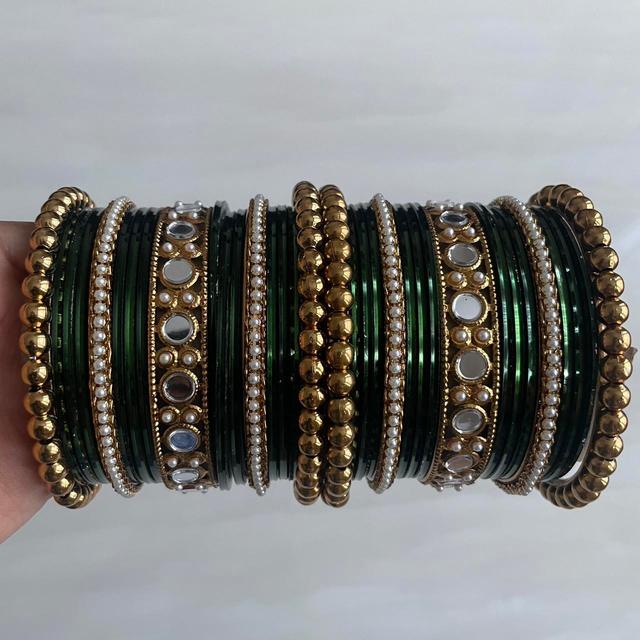 Women's Bracelet - Green/Gold on Productcaster.