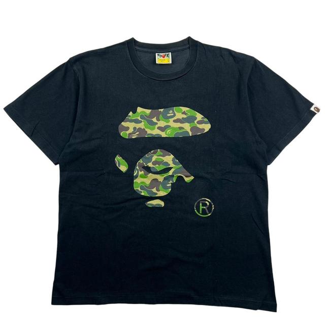 BAPE Men's T-shirt - Black/Green - L on Productcaster.