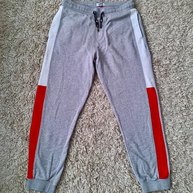 Tommy Hilfiger Men's Sweatpants - Grey - L on Productcaster.