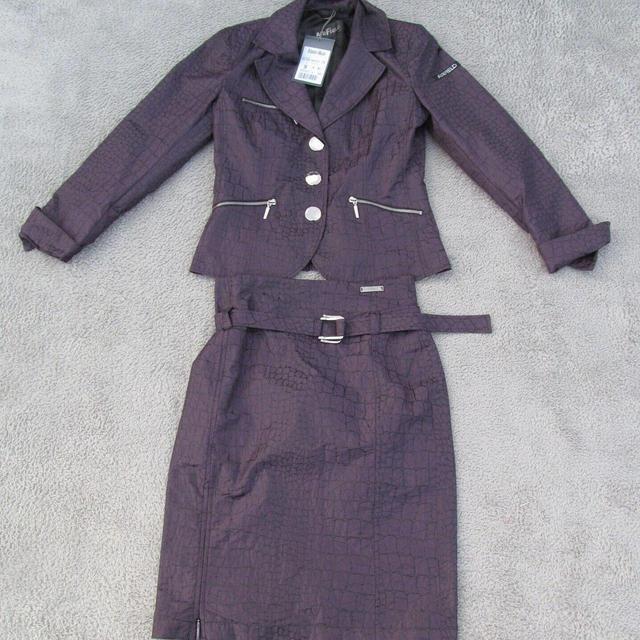 Preloved Women's Suit - Purple - 10 on Productcaster.