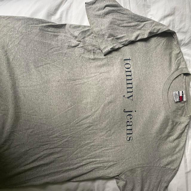 Tommy Hilfiger Men's T-shirt - Grey - L on Productcaster.