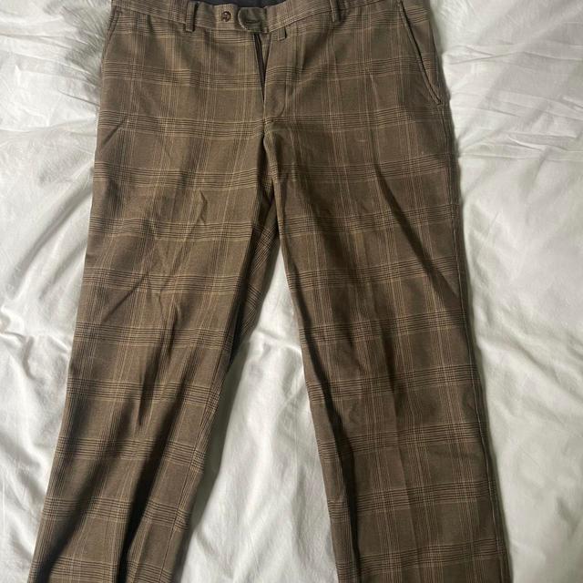 GANT Men's Trousers - Brown/Tan - 32" on Productcaster.