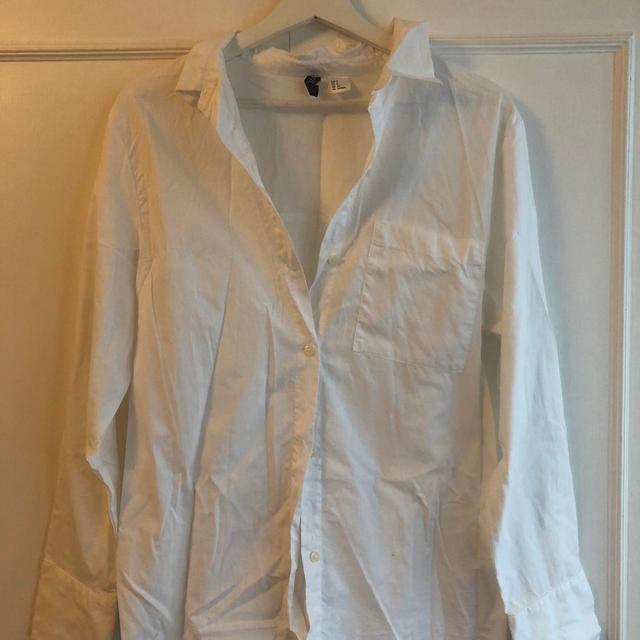 H&M Women's Shirt - White - S on Productcaster.