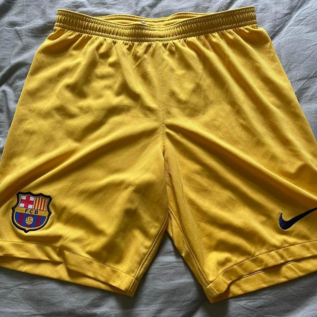 Nike Men's Shorts - Yellow - S on Productcaster.