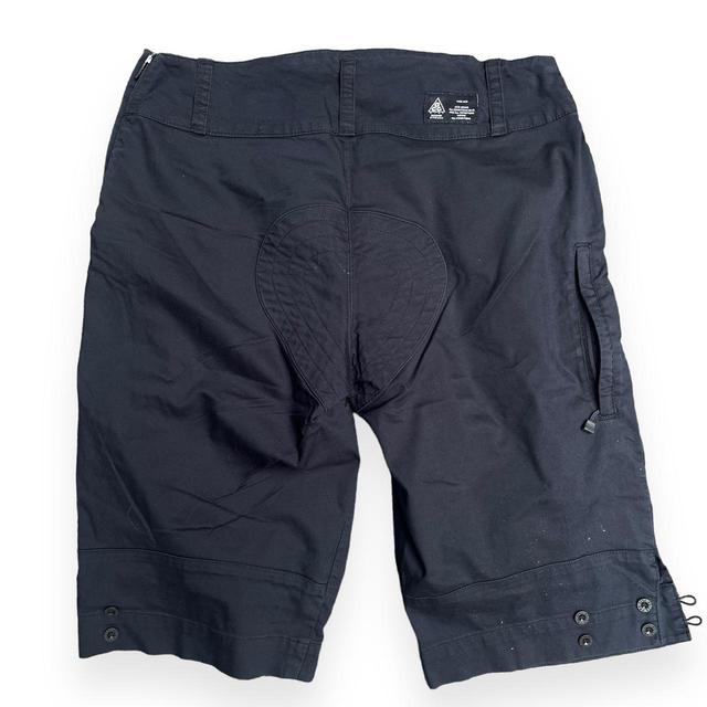 Nike ACG Women's Shorts - Black - UK 10 on Productcaster.