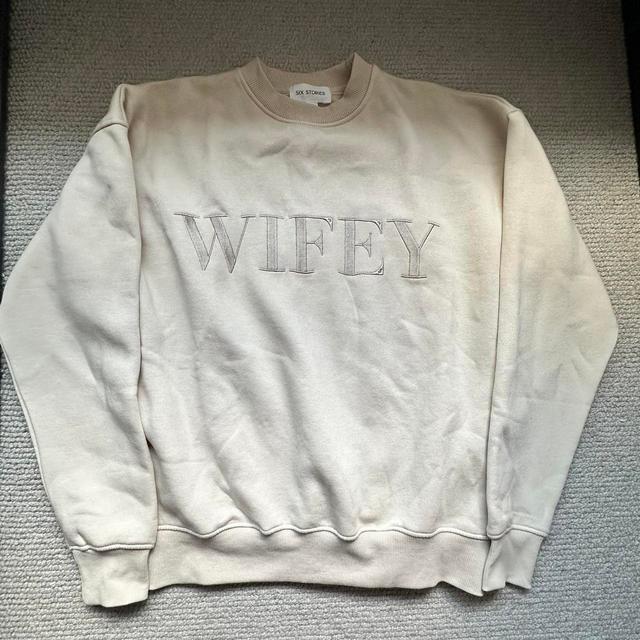 Six Stories Women's Jumper - Cream - S on Productcaster.