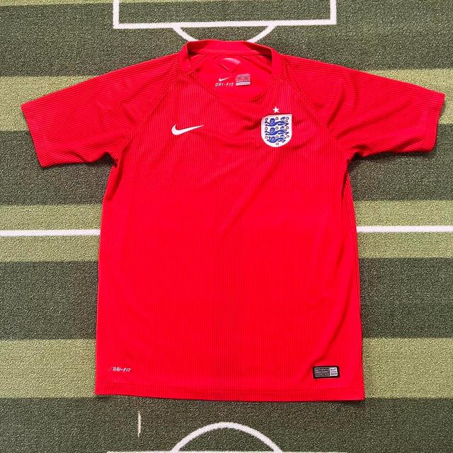 Nike Kids' T-shirt - Red - 13 years on Productcaster.