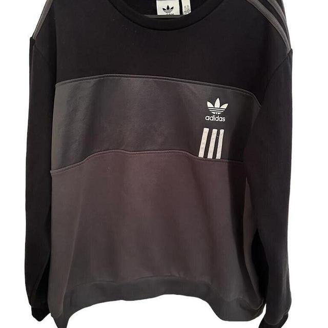 Adidas Men's Jumper - Grey - XXL on Productcaster.