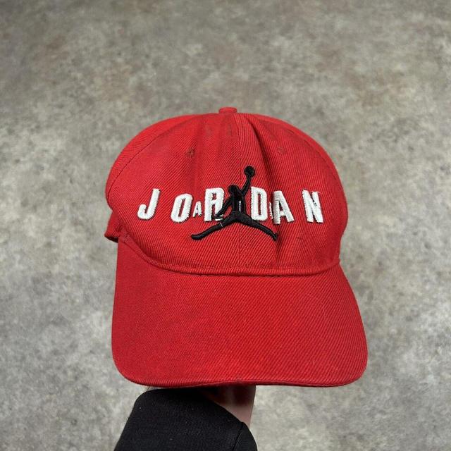 Jordan Men's Hat - Red on Productcaster.