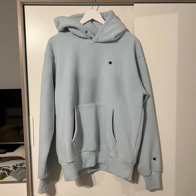 Champion Men's Hoodie - Blue - M on Productcaster.