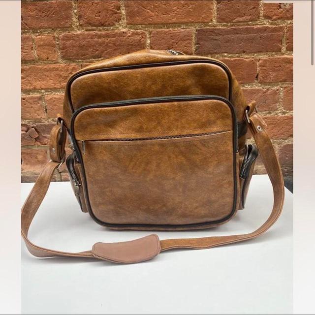 Vintage Women's Luggage and travel - Brown on Productcaster.