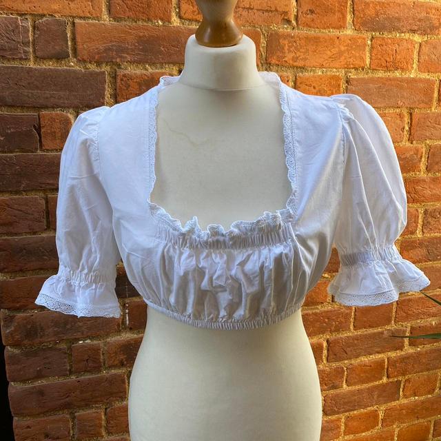 Vintage Women's Crop top - White - 14 on Productcaster.