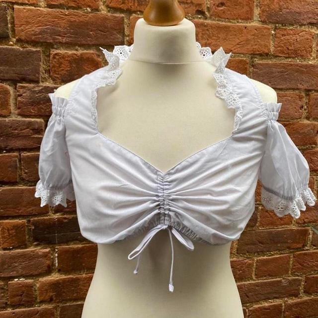 Vintage Women's Crop top - White - 8 on Productcaster.