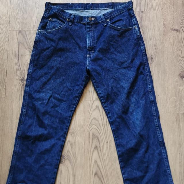 Women's Jeans - Blue - 36" on Productcaster.