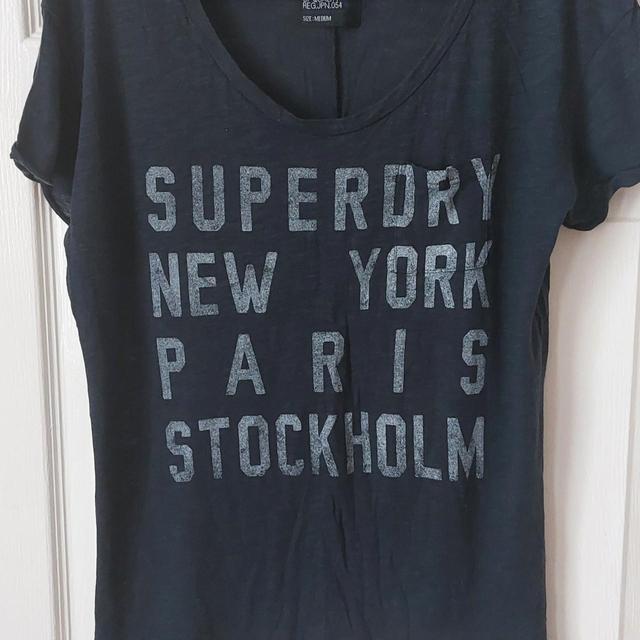 Superdry Women's T-shirt - Navy - 10 on Productcaster.