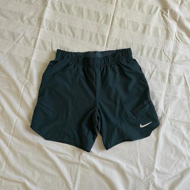 Nike Men's Shorts - Green - M on Productcaster.