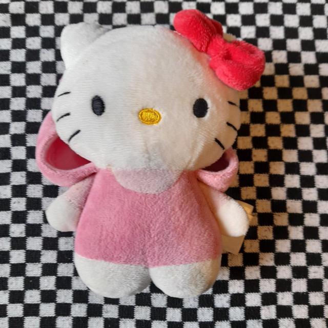 Preloved Stuffed animal - White on Productcaster.