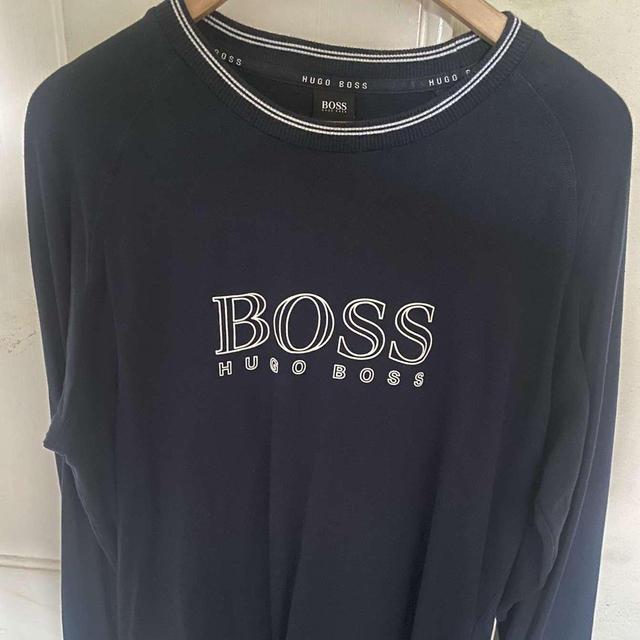 Hugo Boss Men's T-shirt - Navy/Blue - L on Productcaster.