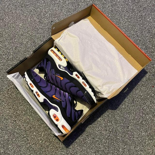 Nike Men's Trainers - Purple/Orange - UK 10 on Productcaster.