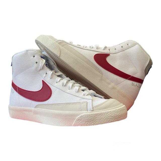 Nike Kids' Trainers - White - 6-6.5 on Productcaster.