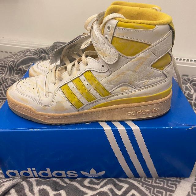 Adidas Men's Trainers - Yellow - UK 10 on Productcaster.