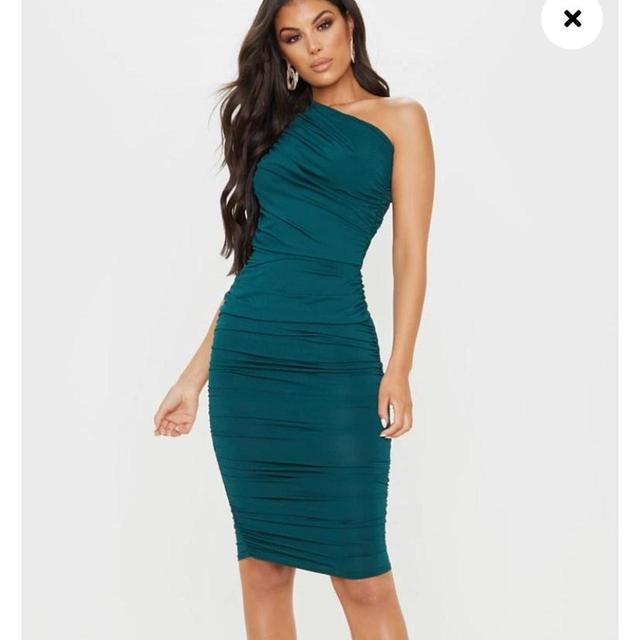 PrettyLittleThing Women's Bodycon Dress - Green - 4 on Productcaster.