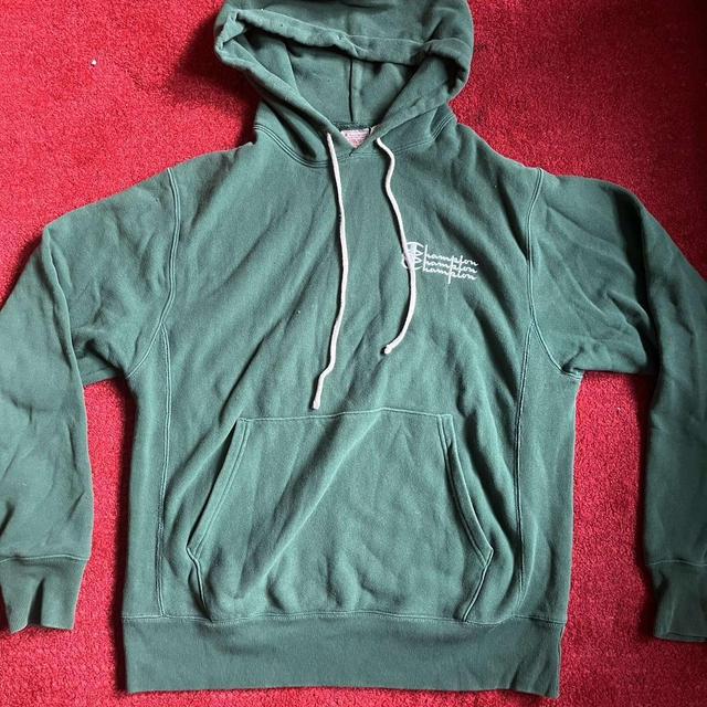 Champion Men's Hoodie - Green - M on Productcaster.