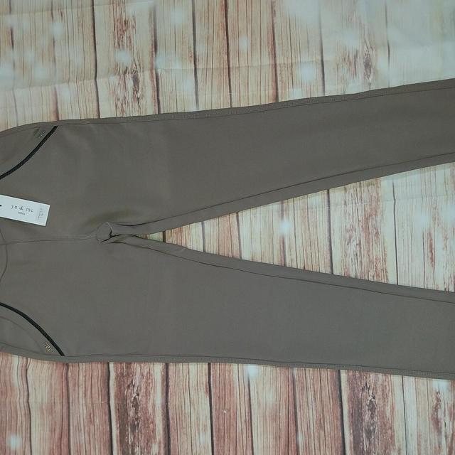 & Other Stories Women's Trousers - Tan/Cream - UK 14 on Productcaster.