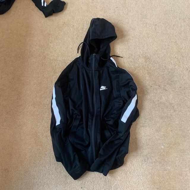 Nike Men's Hoodie - Black - M on Productcaster.