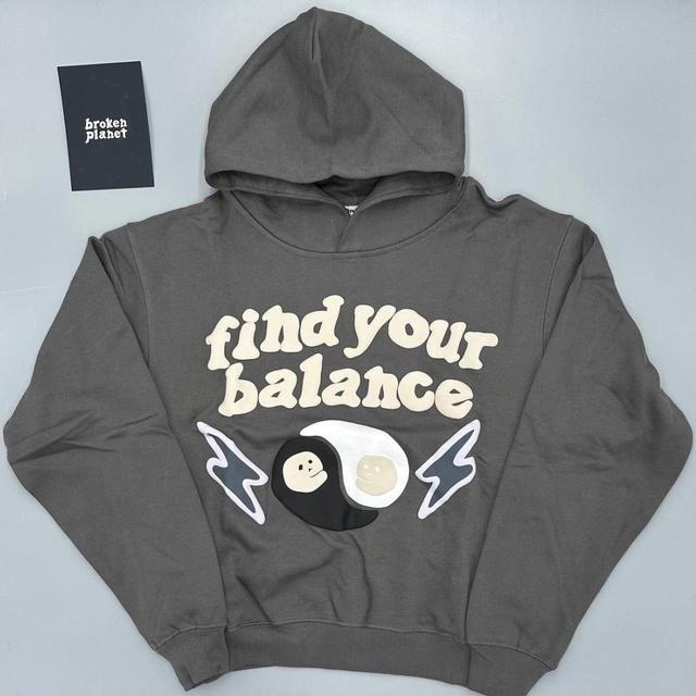 Broken Planet Men's Hoodie - Grey - M on Productcaster.