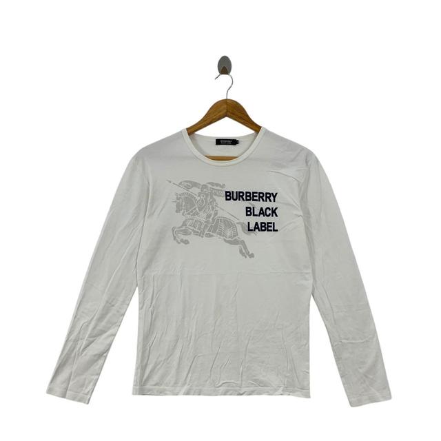 Burberry Women's T-shirt - White - S on Productcaster.