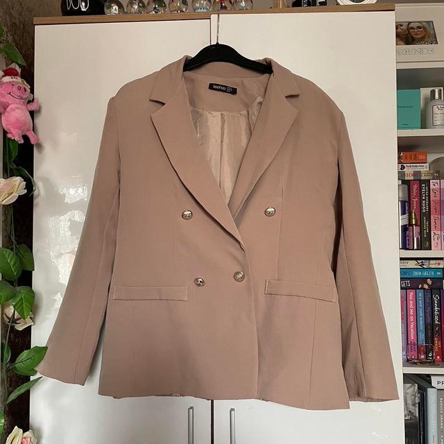 Boohoo Women's Coats and jackets - Tan - UK 10 on Productcaster.