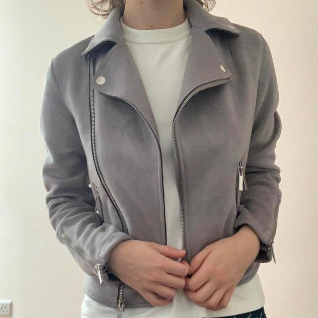 New Look Women's Jacket - Grey - UK 6 on Productcaster.