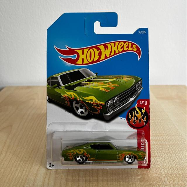 Hot Wheels Car - Green/Multi on Productcaster.