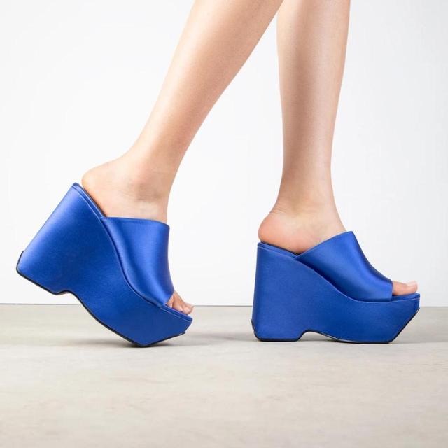 Raid Women's Mules - Blue - UK 6 on Productcaster.