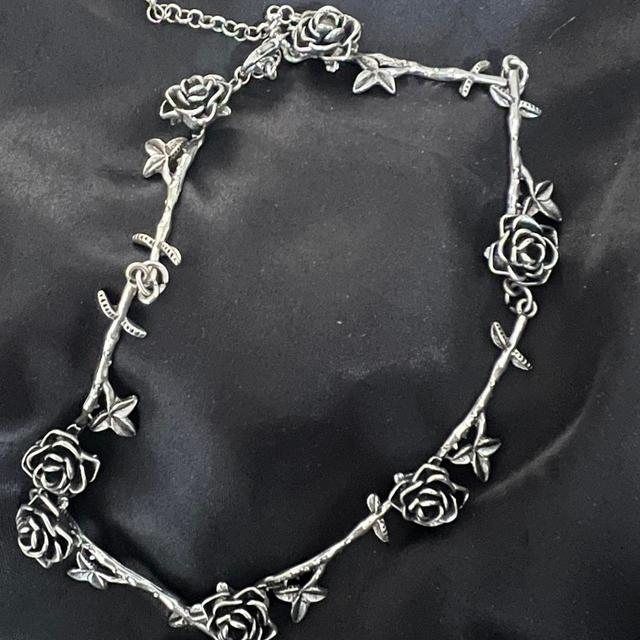 Vintage Women's Necklace - Silver/Black on Productcaster.